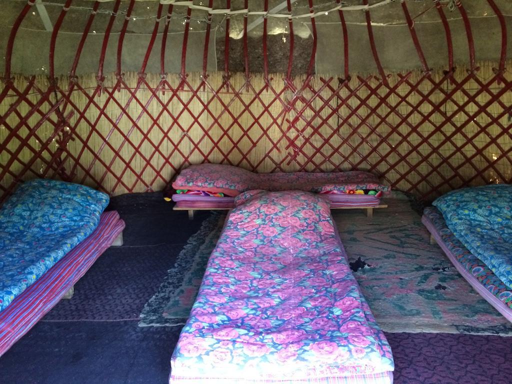 Arista Yurt Camp Hotel Karakol Luaran gambar